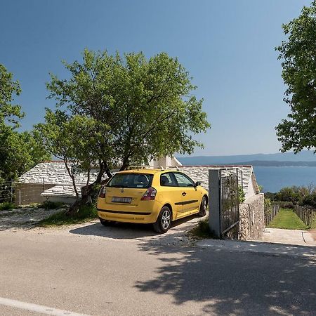 Holiday Home Vineyard House Μπολ Εξωτερικό φωτογραφία