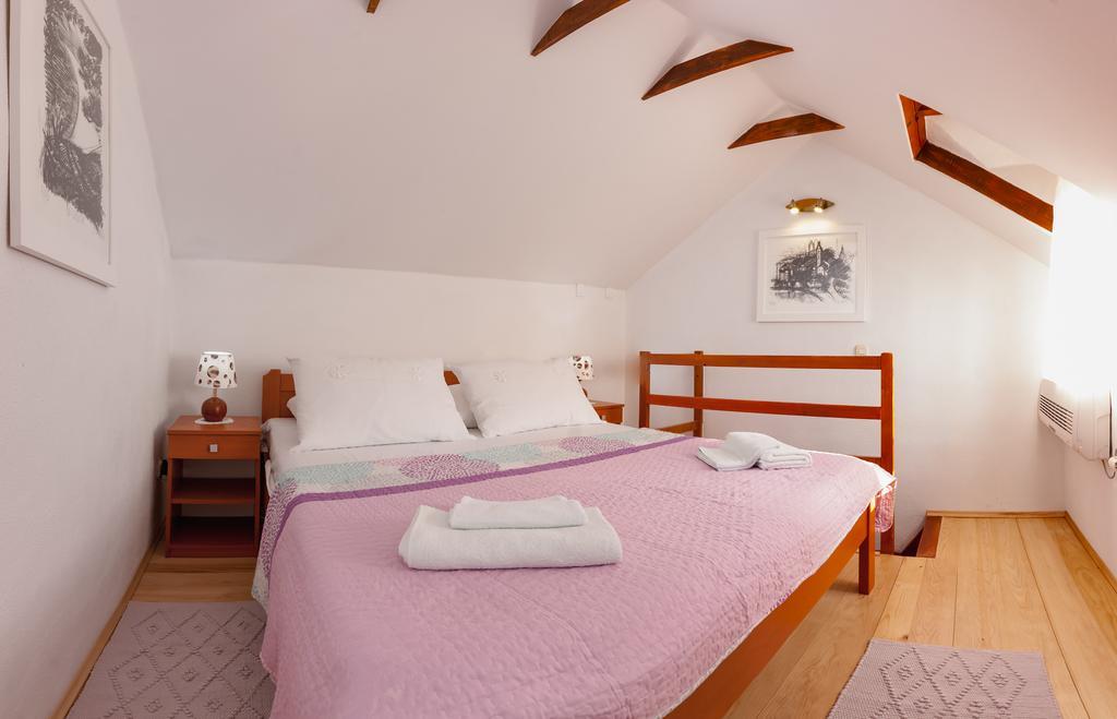 Holiday Home Vineyard House Μπολ Εξωτερικό φωτογραφία