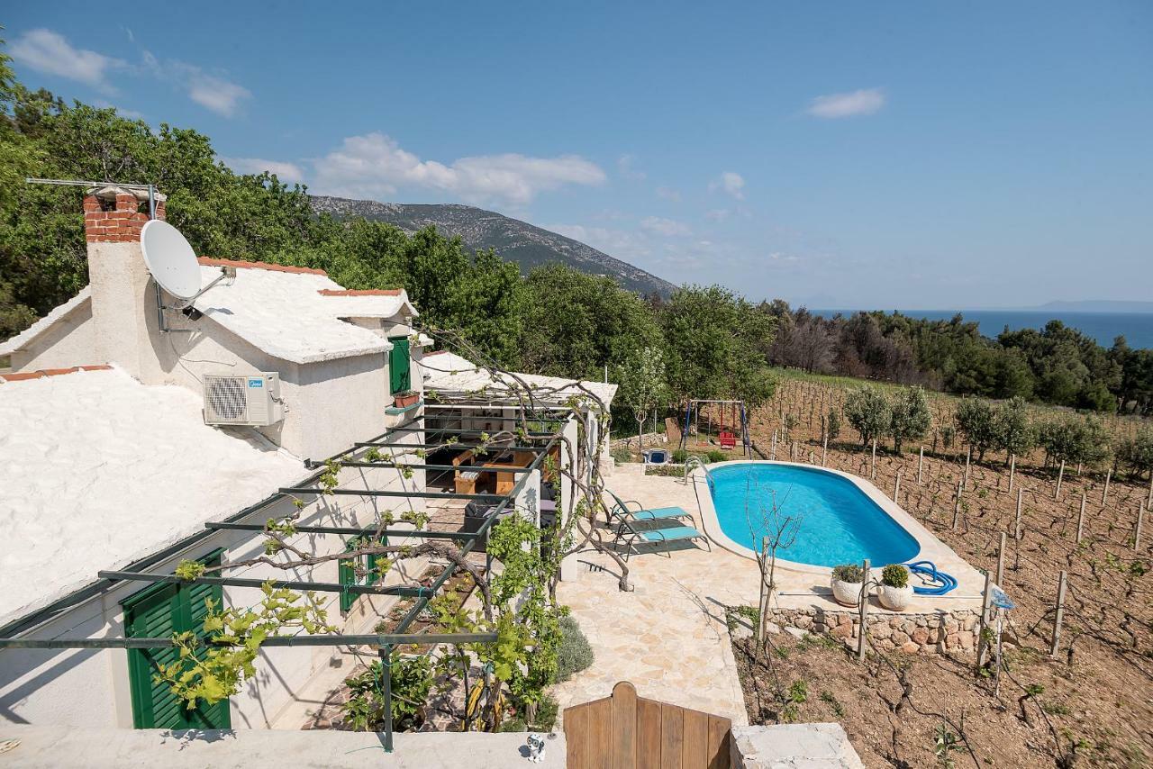 Holiday Home Vineyard House Μπολ Εξωτερικό φωτογραφία